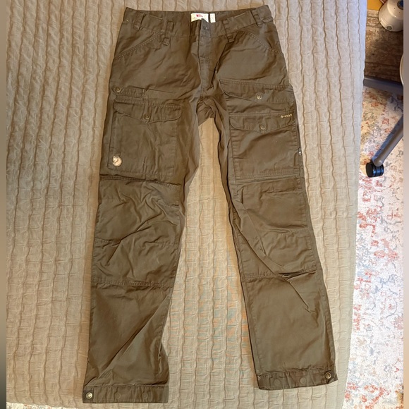 Fjallraven Vidda Ventilated Pro Long size 36” X 34” - Picture 1 of 7